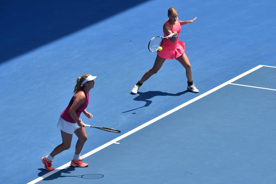 Doppio femminile. Anna-Lena Groenefeld, a destra, e Coco Vandeweghe vs Sania Mirza e Martina Hingis. (Afp)
